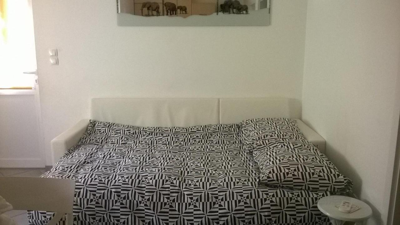 Apartman Renata أوميس المظهر الخارجي الصورة